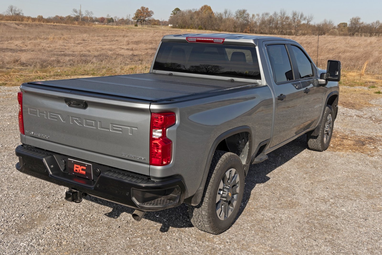 Hard Tri-Fold Flip Up Bed Cover 6'9" Bed | Chevy/GMC Silverado/Sierra 2500HD/3500HD (20-26)