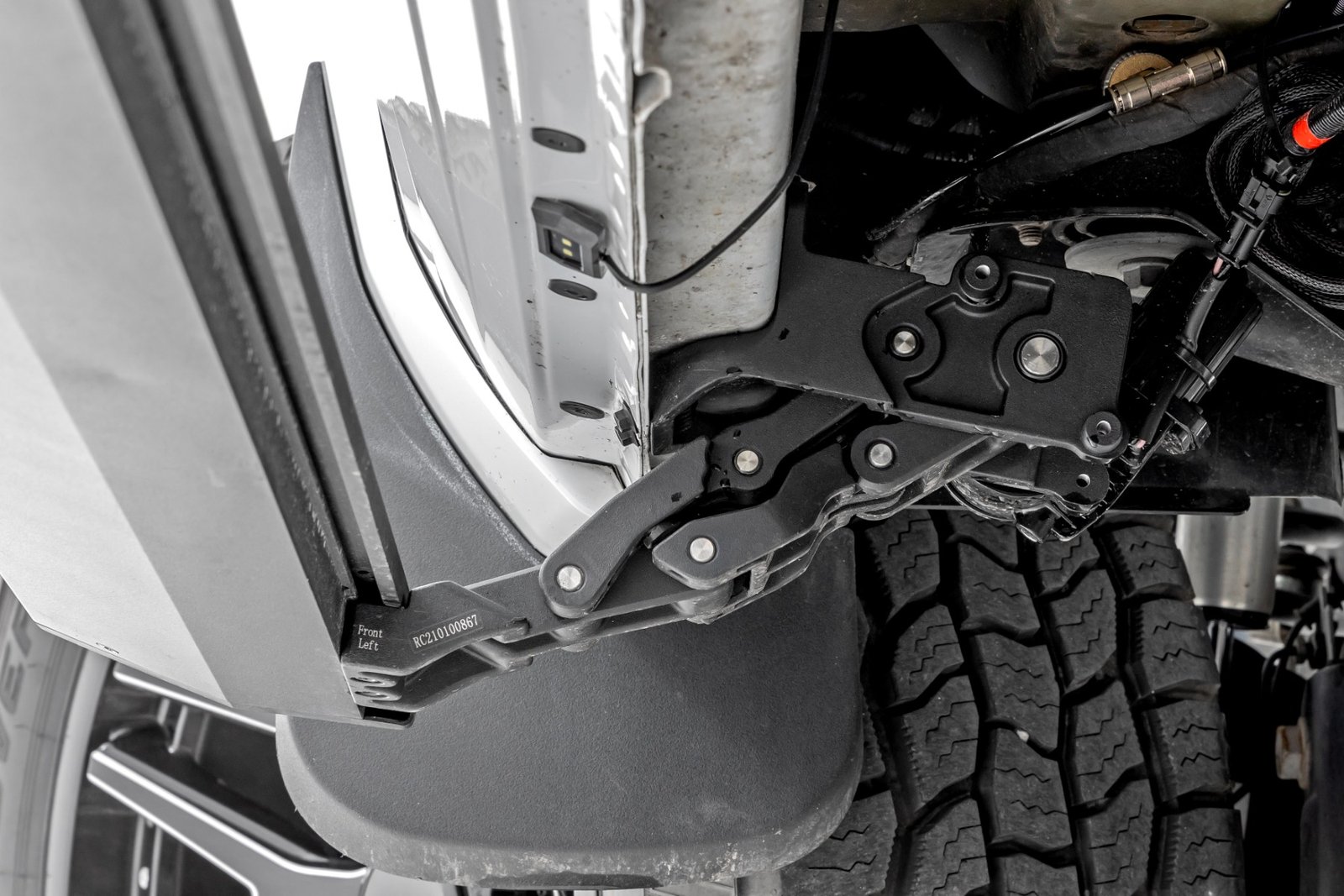 Power Running Boards Ram 2500/3500 CREW CAB (10-26) HD Quad Motor - Image 5